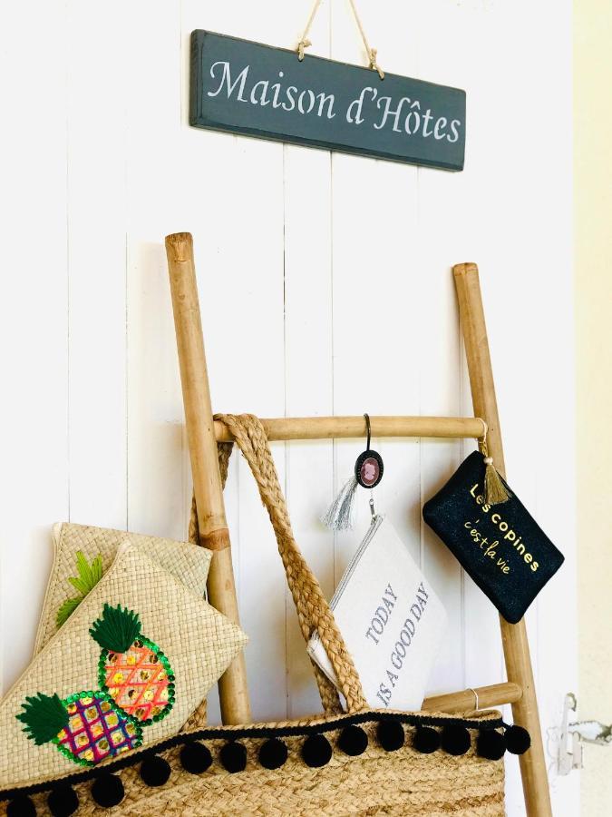 Atelier Des Vidaux Bed and breakfast Saint-Aunes